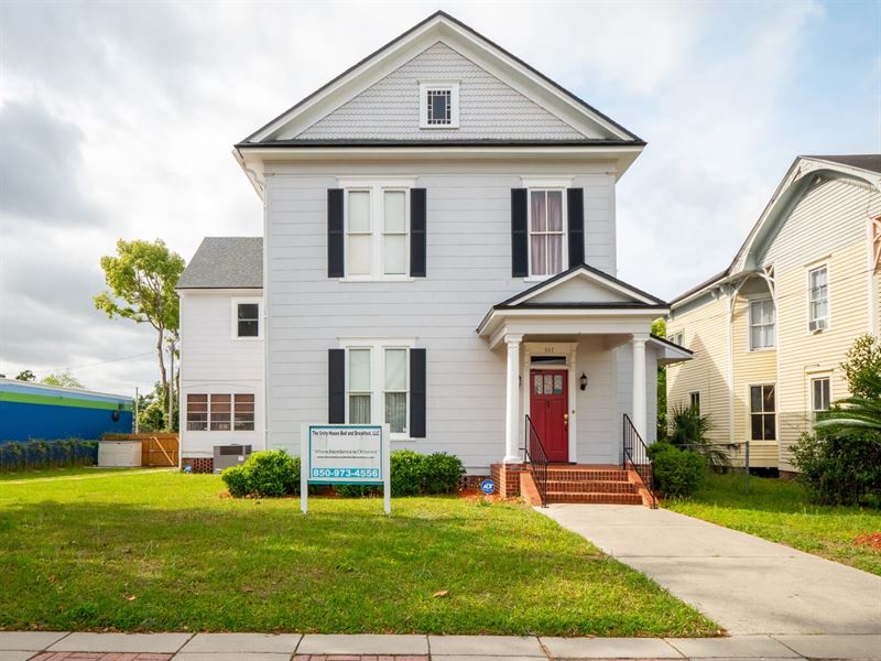 Charming Turnkey Bed & Breakfast : Madison : Madison County : Florida