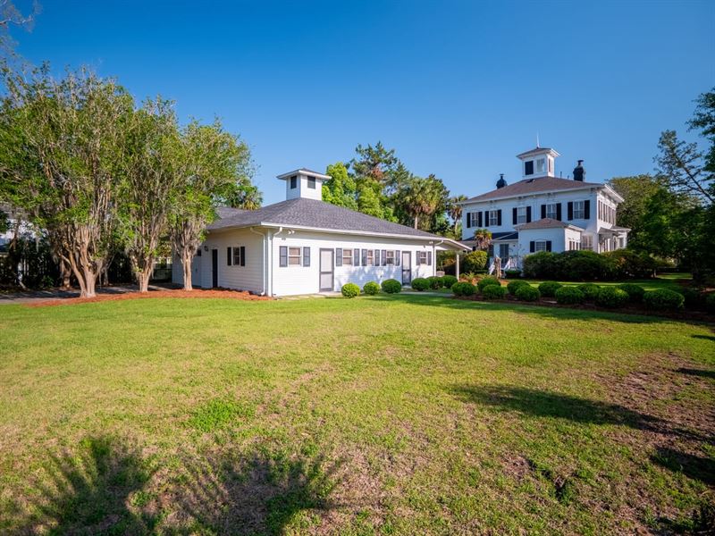 A Timeless Treasure, Historic Late : Madison : Madison County : Florida