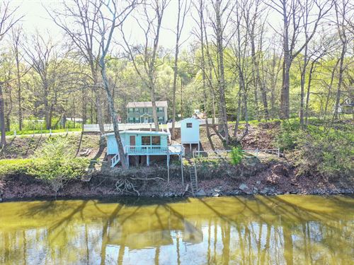 Old River Rd : Philo : Muskingum County : Ohio