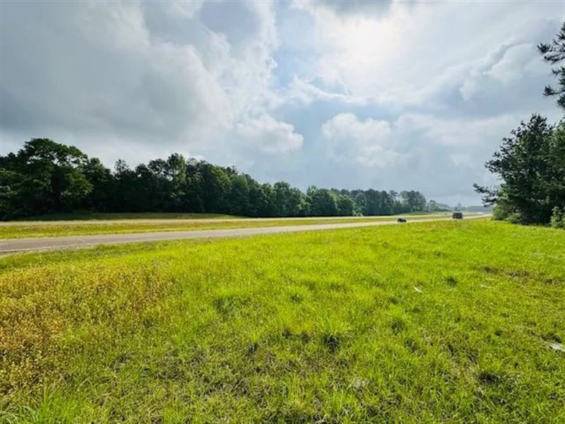 High Traffic / High Visibility 5 : Tylertown : Walthall County : Mississippi