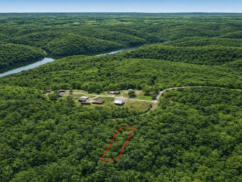 .17 Acre Near Caney Fork River : Smithville : Dekalb County : Tennessee