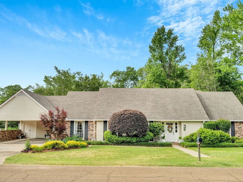 921 North St, McComb, MS 39648 : McComb : Pike County : Mississippi