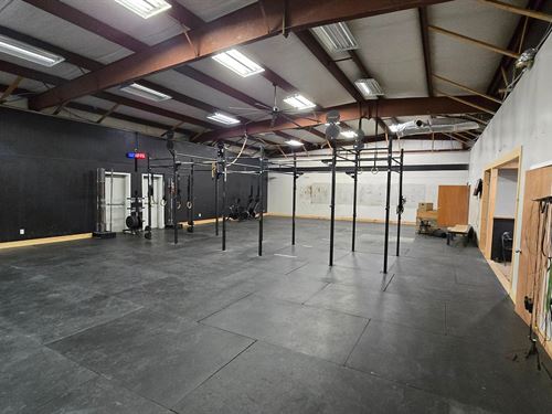 Commercial Building On.75 : Cleveland : Bolivar County : Mississippi