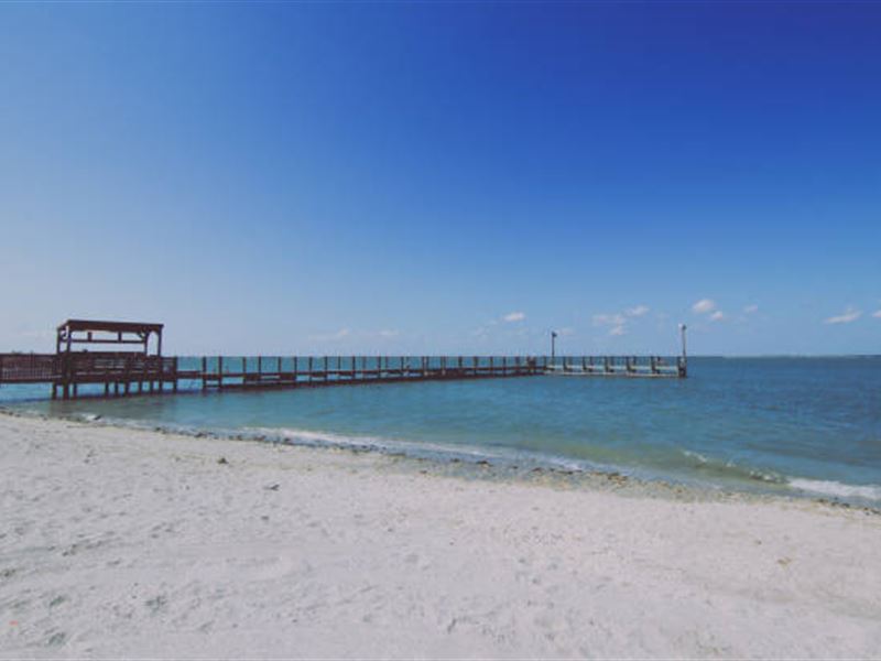 Magnloia Beach Investment : Magnolia : Calhoun County : Texas