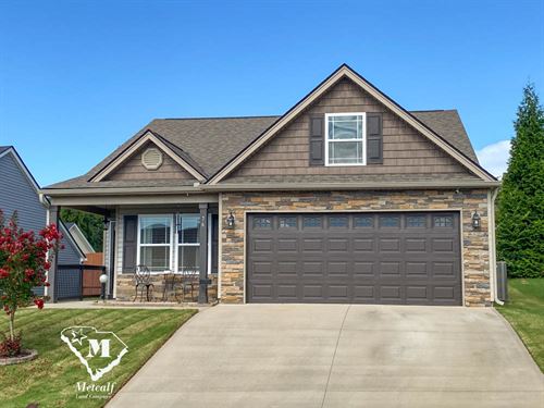 Beautiful Home in Inman, SC : Inman : Spartanburg County : South Carolina