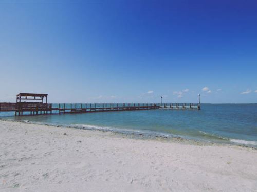 Rare Ocean Front Lot, $275/ Month : Magnolia : Calhoun County : Texas