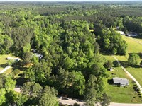 2.6 Acres of Residential Land : Hollister : Halifax County : North Carolina