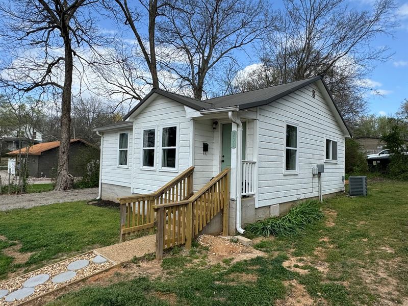 Charming 2 Bed Home for Sale in Don : Doniphan : Ripley County : Missouri