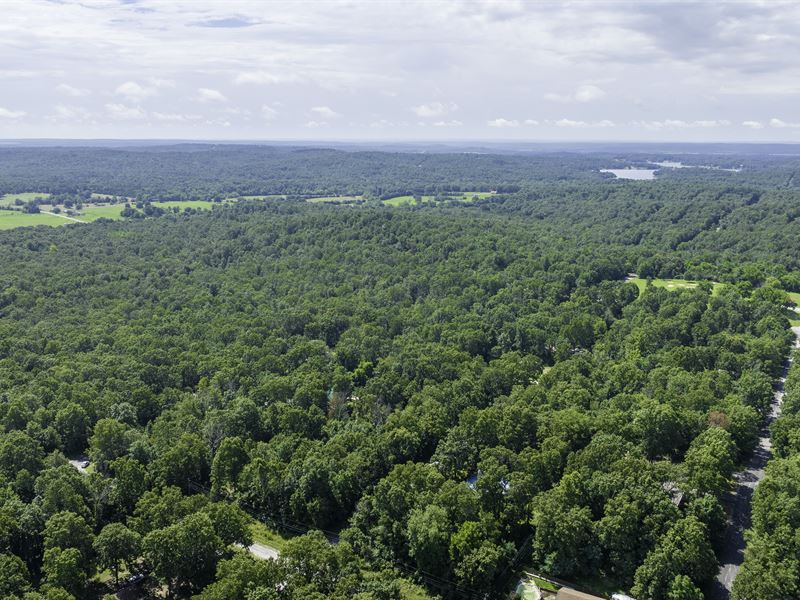 Retire Close to The Lake and Park : Horseshoe Bend : Izard County : Arkansas