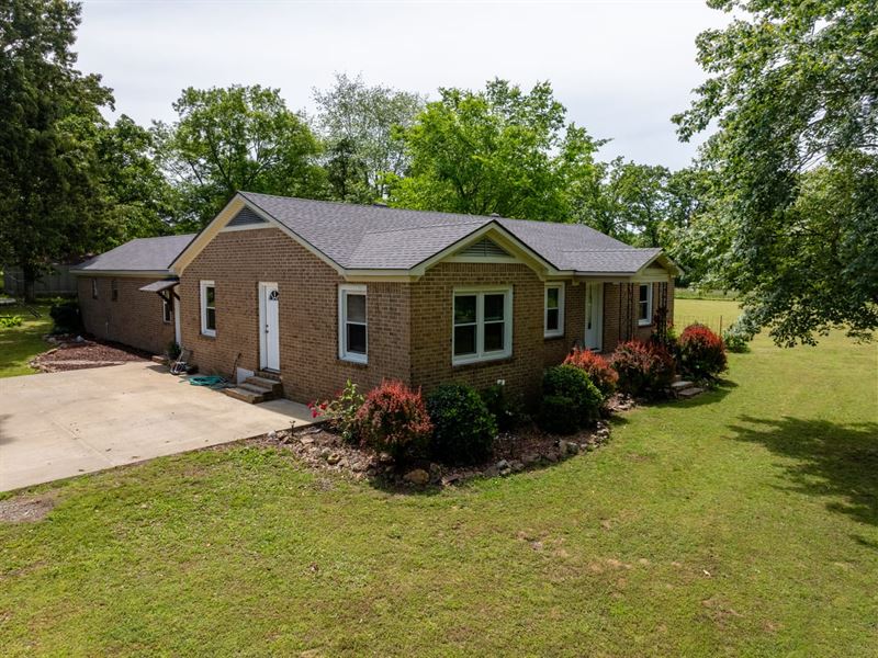3-Bed 1.5-Bath Home, Desha, Indepen : Desha : Independence County : Arkansas