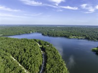 Build on Top of a Hill, Lake Views : Horseshoe Bend : Izard County : Arkansas