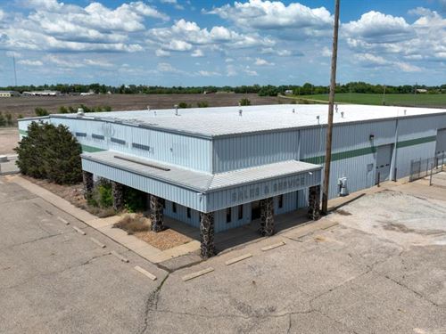 Great Bend Industrial Warehouse : Great Bend : Barton County : Kansas