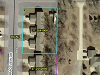 Townhome Complex Litchfield MN : Litchfield : Meeker County : Minnesota