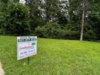 Property Perfect For Tiny Home : Jackson : Hinds County : Mississippi