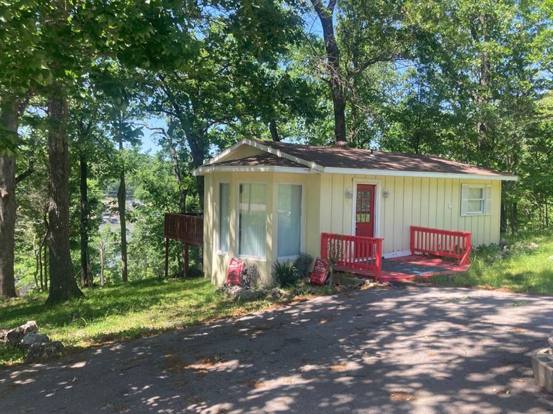 Nice Lakeview Home on Lake of : Sunrise Beach : Camden County : Missouri