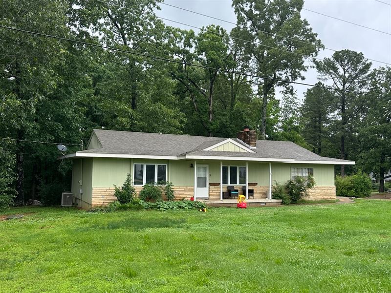 2 Bed 1 Bath, Bonus Room, 2 Car Gar : Cherokee Village : Sharp County : Arkansas