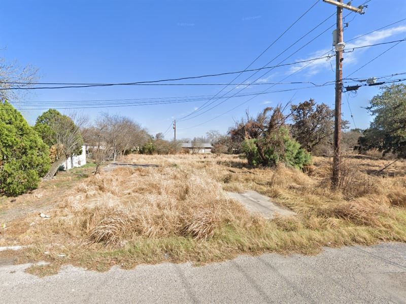 Large Dual-Lot in Beeville, TX : Beeville : Bee County : Texas
