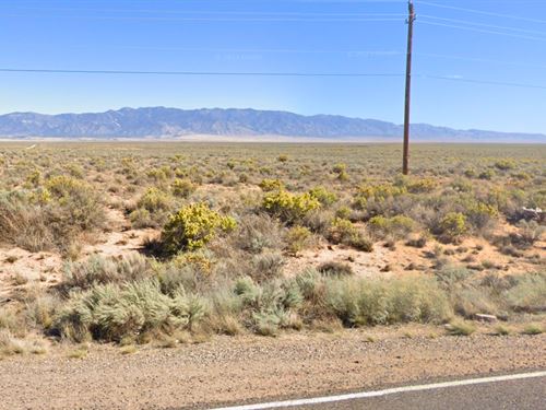 Level Lot for Camping and Rving : Belen : Valencia County : New Mexico