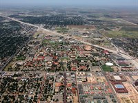 Spacious, Paved Access in Lubbock : Lubbock : Texas