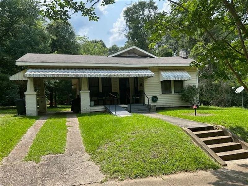 113 N. Chestnut St McComb, MS : McComb : Pike County : Mississippi
