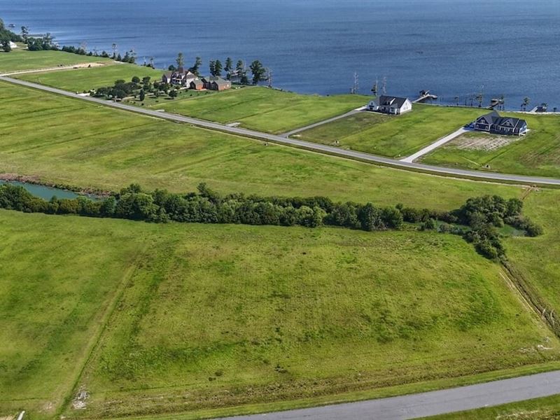 2.38 Acres of Res : Hertford : Perquimans County : North Carolina