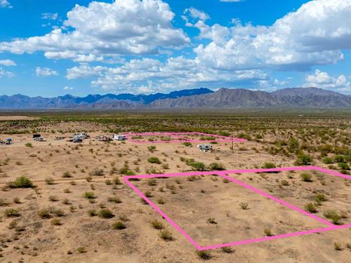 8 Adjacent Lots in Maricopa, AZ : Maricopa : Arizona