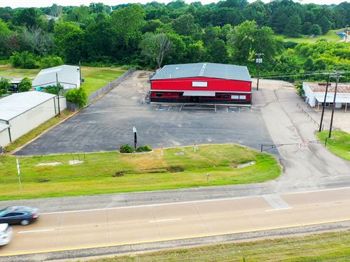 Prime Commercial Property Paris TX : Paris : Lamar County : Texas