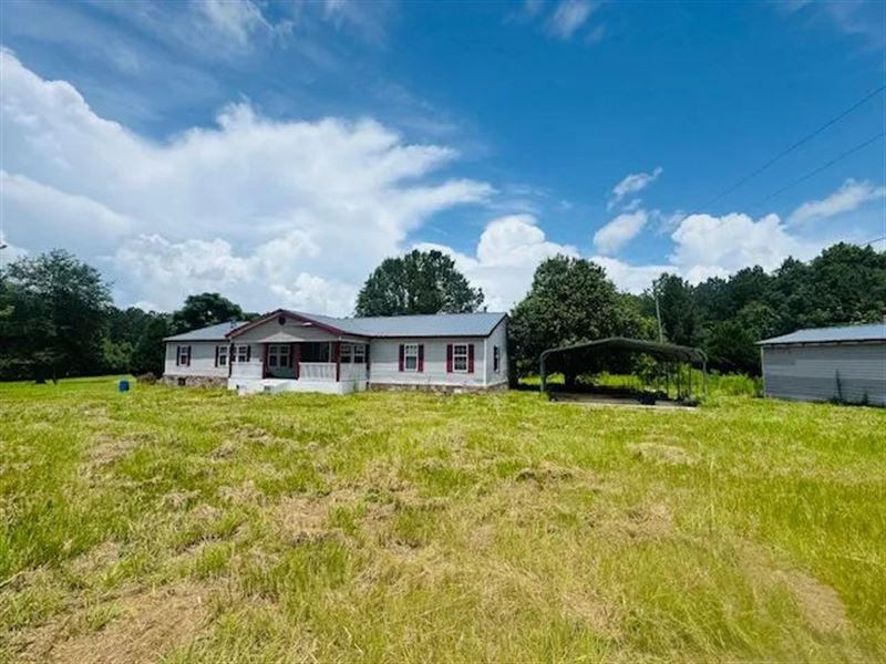 Doublewide Mobile Home On 2.8 Acres : Tylertown : Walthall County : Mississippi