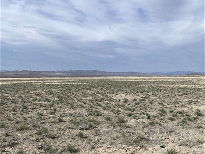 Off-Grid Ready 10 Acres in Elko : Montello : Esmeralda County : Nevada