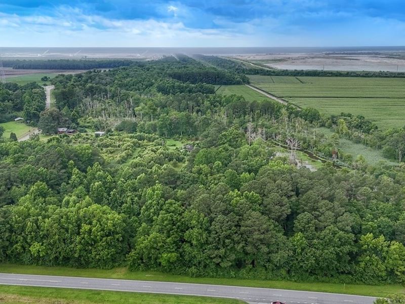 1.55 Acres of Residential Land : Aurora : Beaufort County : North Carolina