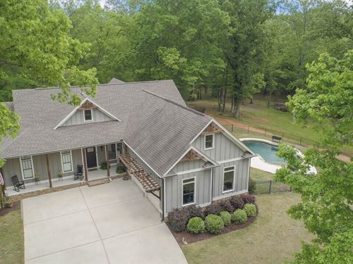 5 Bed/4 Bath Home on 10 Acres : Madison : Morgan County : Georgia