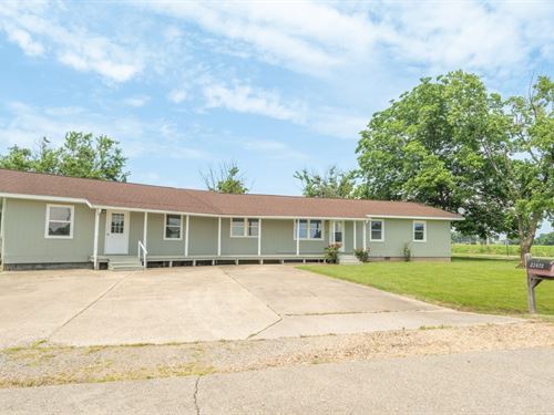 Beautifully Renovated 3-Bed, 2-Bath : Malden : Dunklin County : Missouri