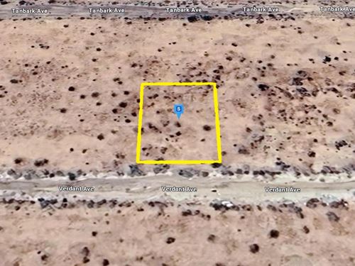 Just $358.33/Month, Convenient Land : California City : Kern County : California