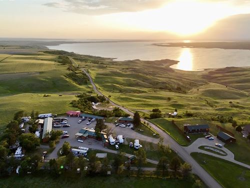 Sunset Lodge : Pierre : Sully County : South Dakota