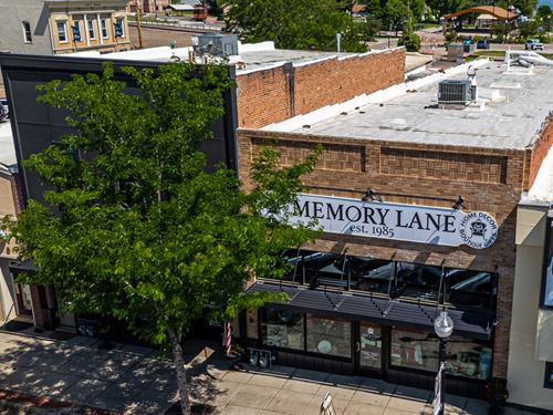 Downtown Windsor Duo : Windsor : Weld County : Colorado