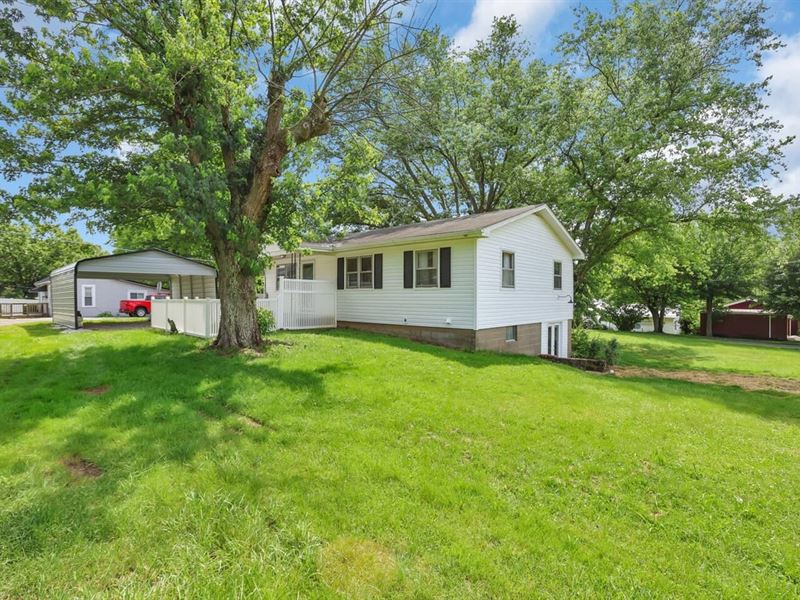 Home in Woodsfield, Ohio : Woodsfield : Monroe County : Ohio
