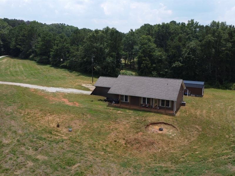 Home on 4 Ac in Bowdon, GA : Bowdon : Carroll County : Georgia