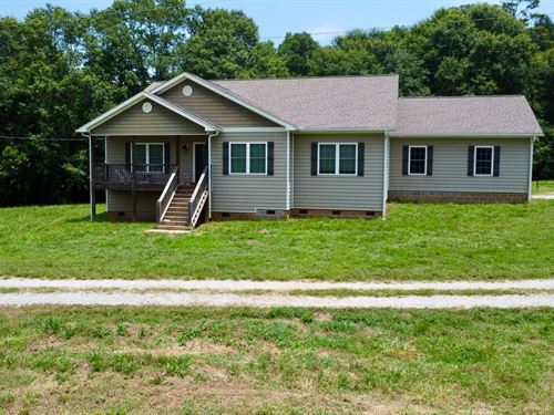 Home on 4.5 Ac in Bowdon, GA : Bowdon : Carroll County : Georgia