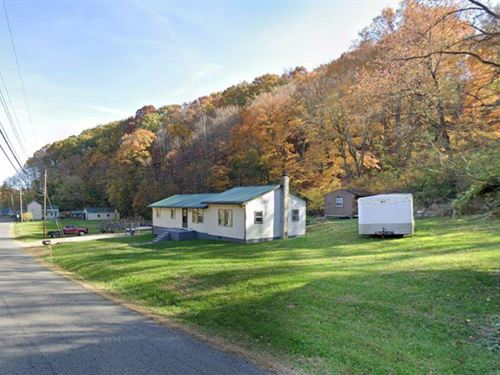 Prime 0.8 Acre Vacant Land : Fairlawn : Pulaski County : Virginia