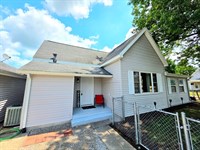 Completely Renovated 2 Bed 1 Bath : Georgetown : Vermilion County : Illinois