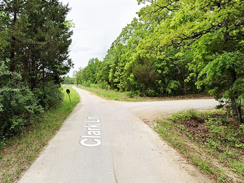 Fantastic 0.25 Acre Lot Awaits : Horseshoe Bend : Izard County : Arkansas