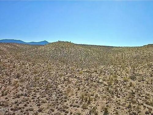 Peaceful Lake Mead City Mohave : Meadview : Mohave County : Arizona