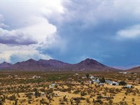 Great Corner Lot, Manuf, Sitebuilt : Golden Valley : Mohave County : Arizona