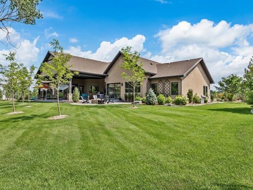 Montrose, CO Luxury Home on Land Fo : Montrose : Colorado