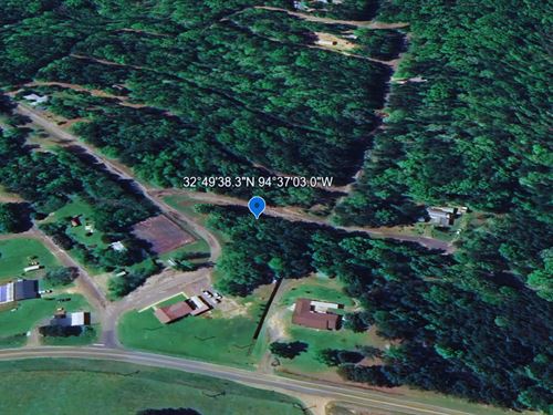 Your TX Retreat Near Pines & Peace : Avinger : Marion County : Texas