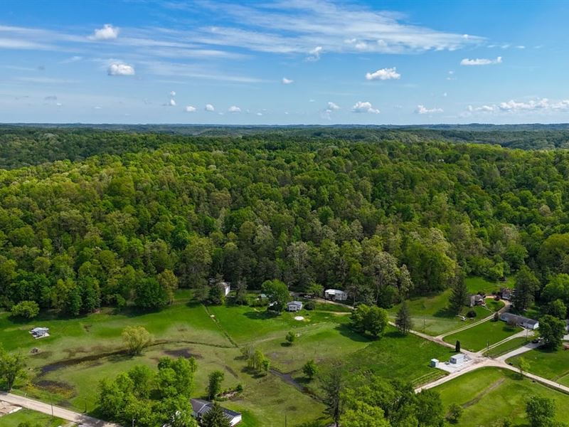 Sycamore St, .72 Acres : Glouster : Athens County : Ohio