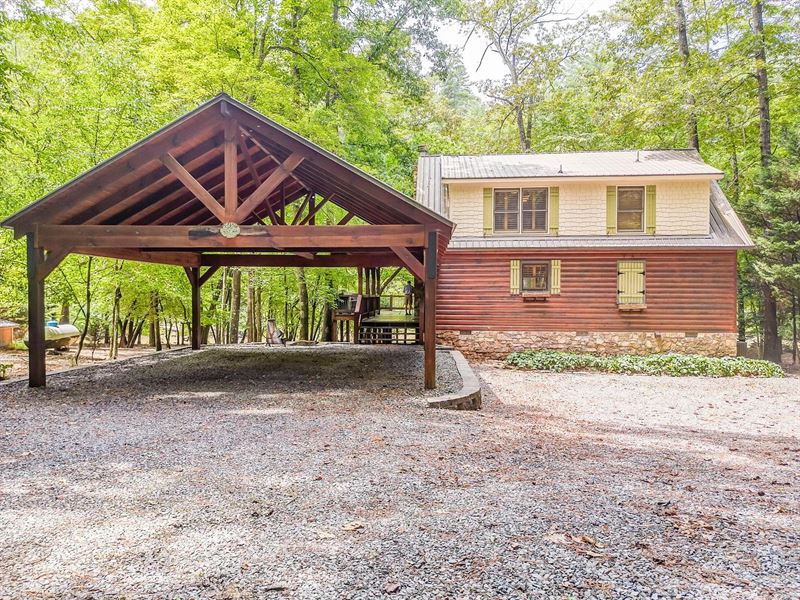Riverfront Cabin in Gilmer County : Ellijay : Gilmer County : Georgia