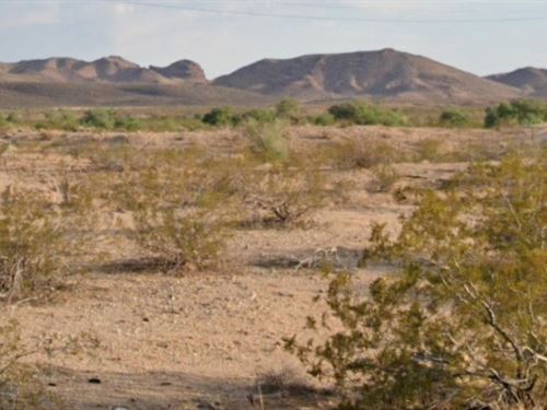 2.28 Acres with Easy Access : Haviland : Mohave County : Arizona