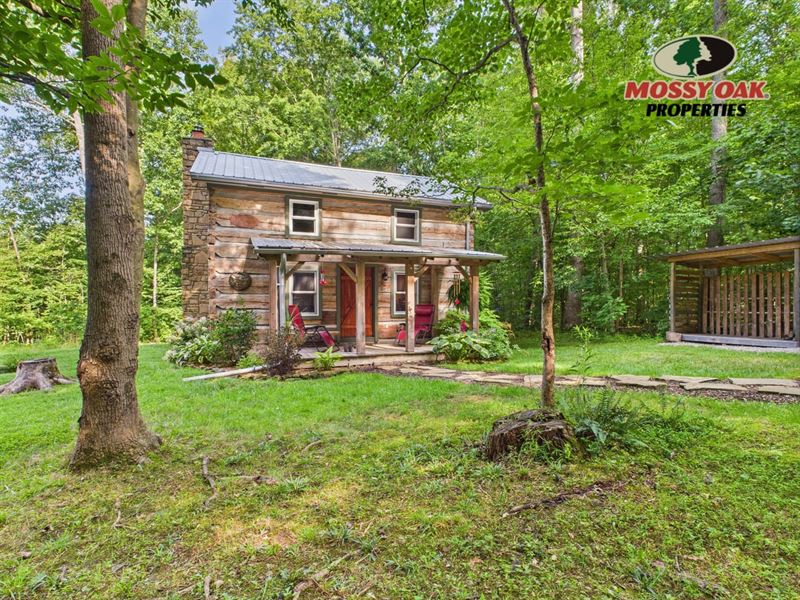 Log Cabin on 7 Wooded Acres, 2nd : Morgantown : Morgan County : Indiana