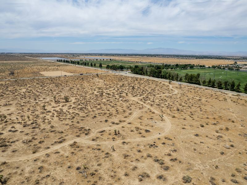 Prime Industrial Land, $1,225.68/Mo : Palmdale : Los Angeles County : California